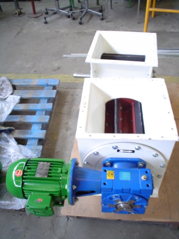 Fabricação de Equipamentos Industriais Transportadores de Cavacos Água Funda - Equipamentos Industriais Secadores